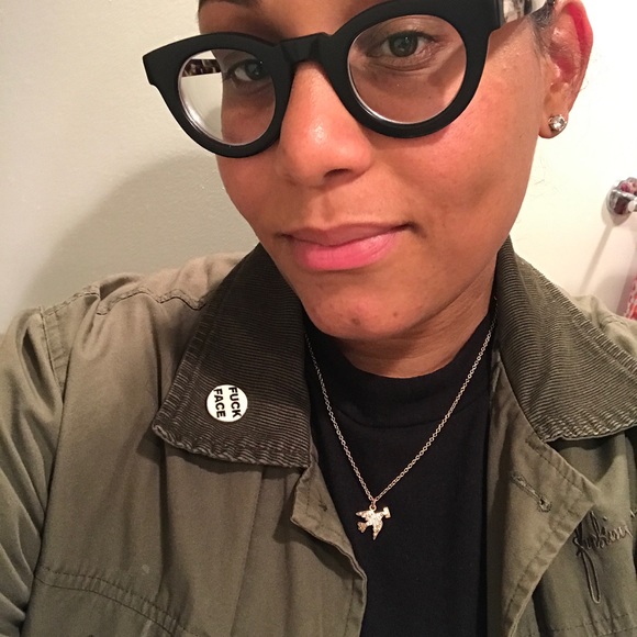 Meet your Posher, Lashaunda - Picture 4 of 8